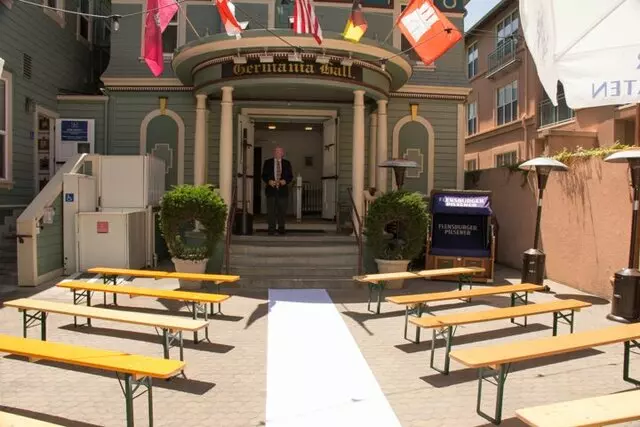 Ludwigs German Table