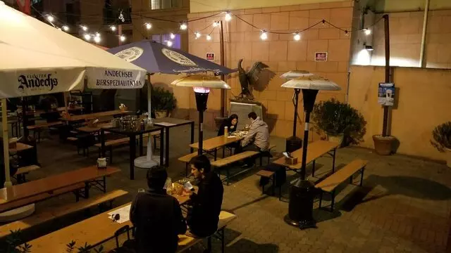 Ludwigs German Table