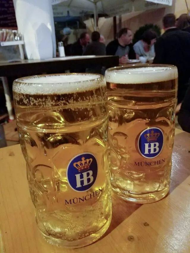 Ludwigs German Table