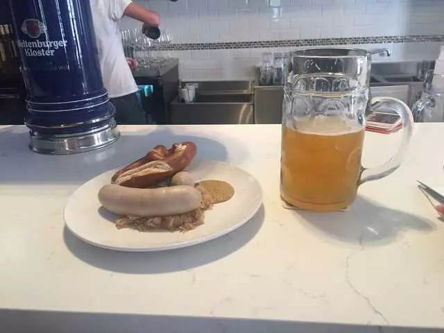Ludwigs German Table