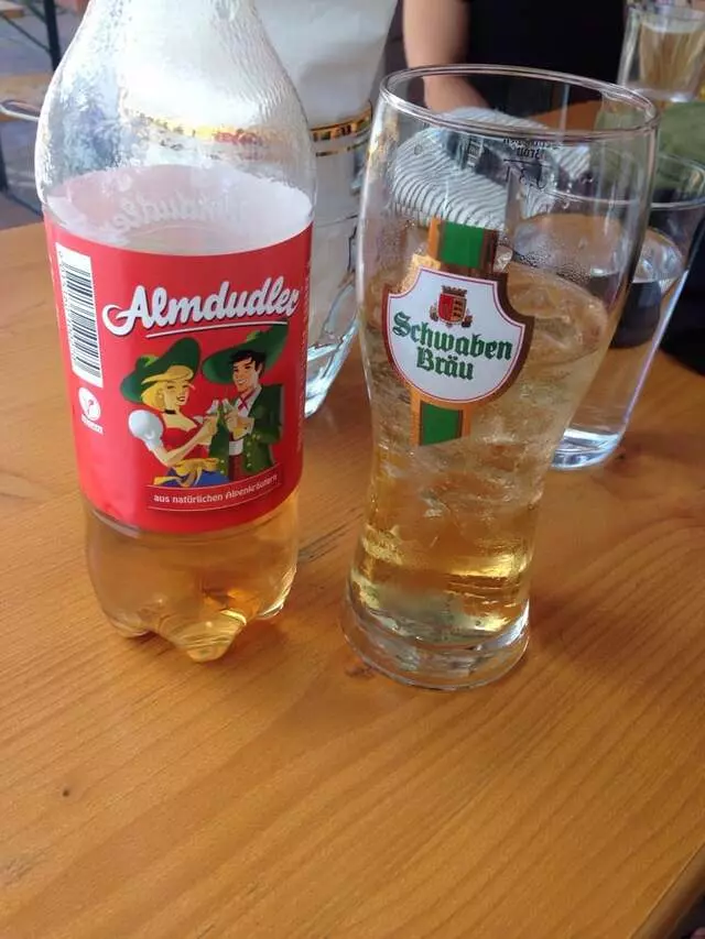 Ludwigs German Table