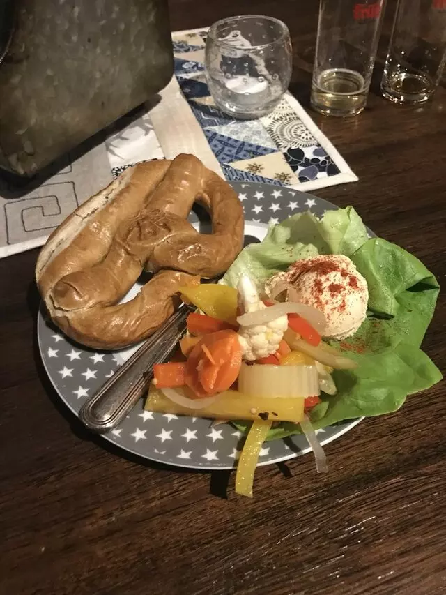 Ludwigs German Table