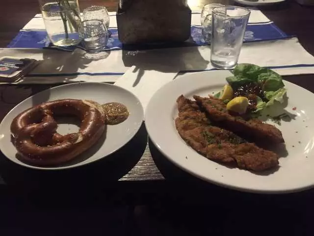 Ludwigs German Table