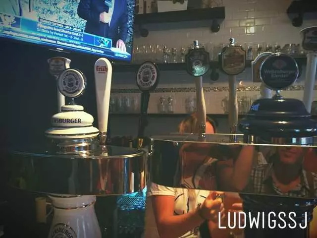 Ludwigs German Table