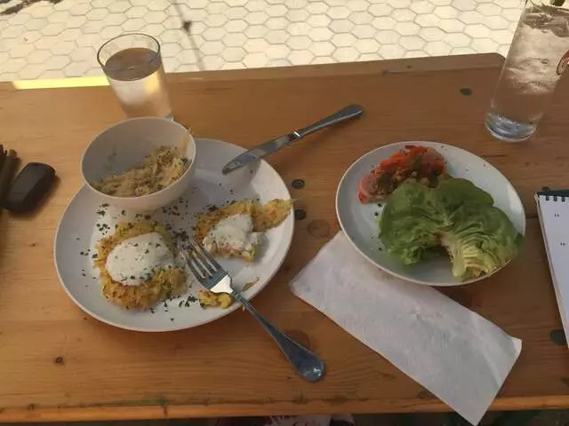 Ludwigs German Table