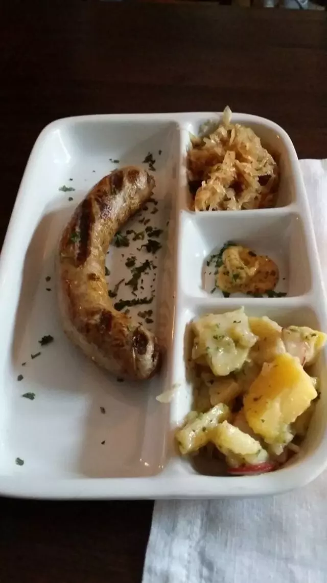 Ludwigs German Table