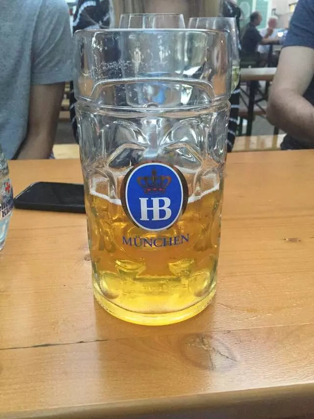 Ludwigs German Table