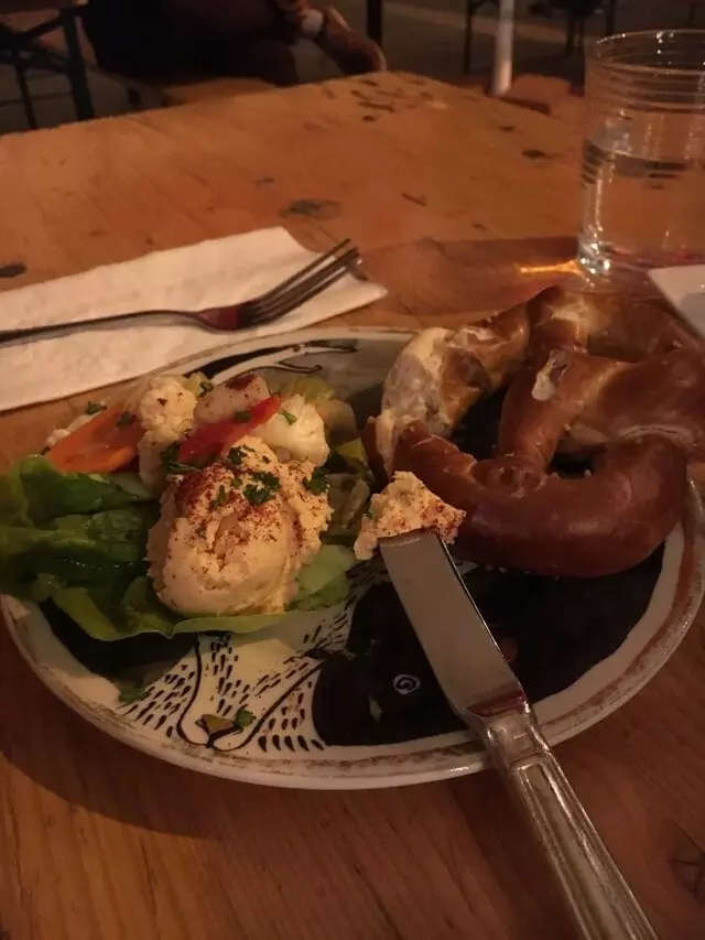 Ludwigs German Table