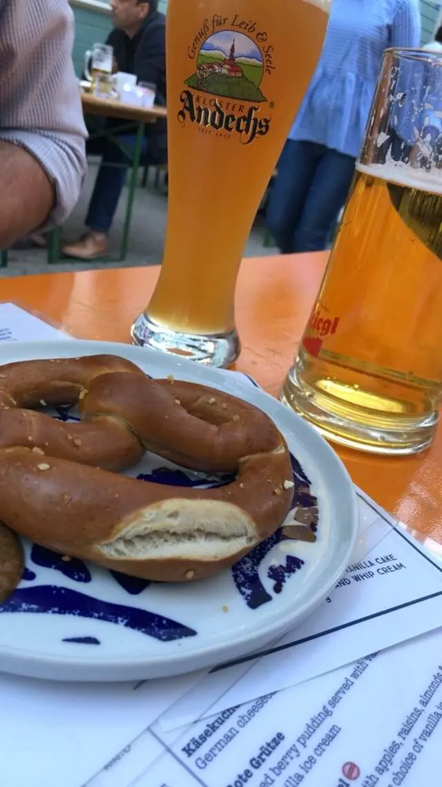 Ludwigs German Table