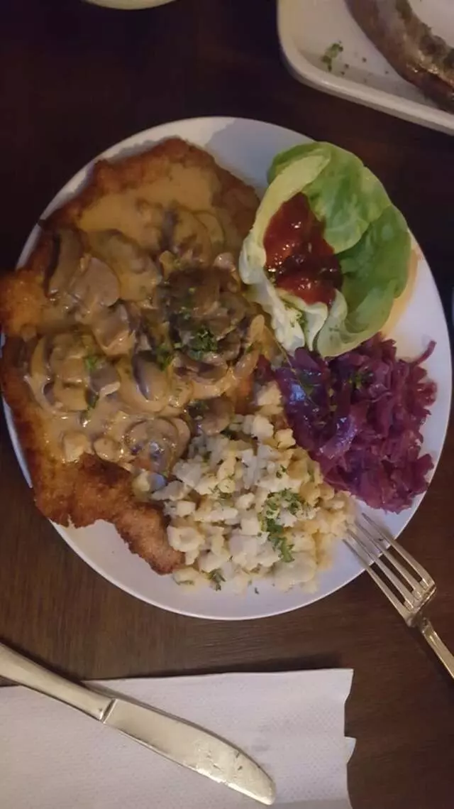 Ludwigs German Table