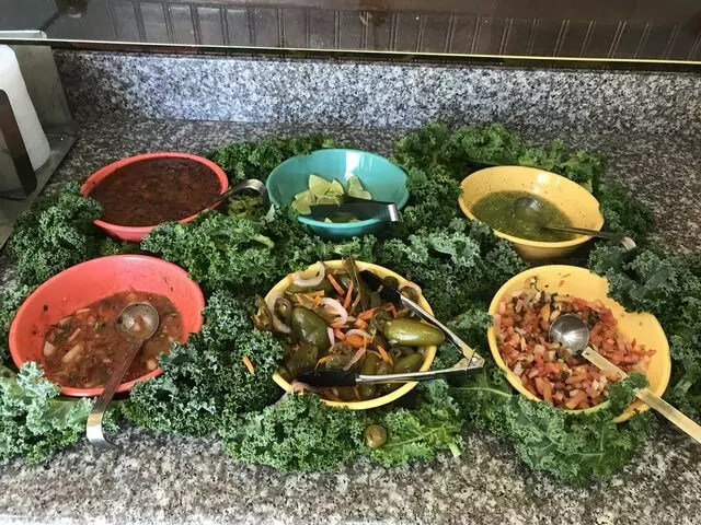 Una Mas Mexican Grill