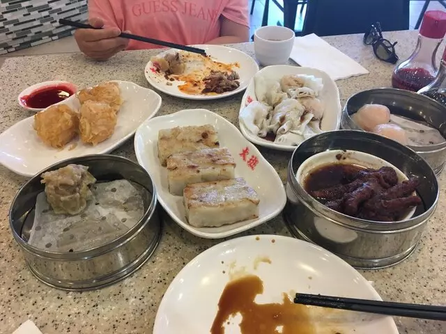 HK Dim Sum