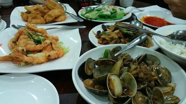 HK Dim Sum