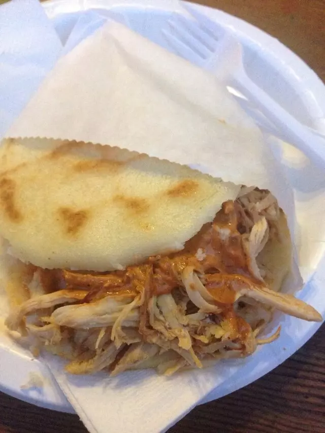 Arepa & Mas