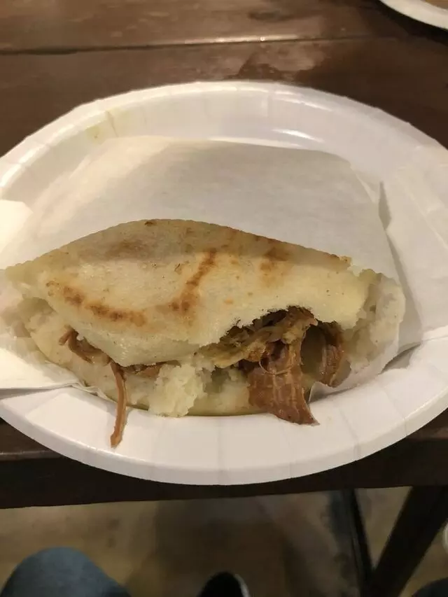 Arepa & Mas