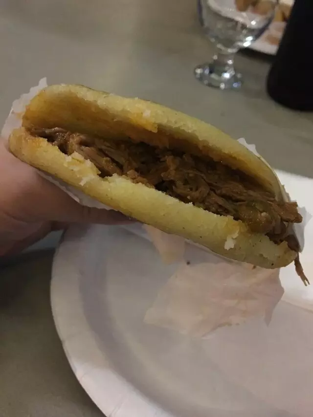 Arepa & Mas